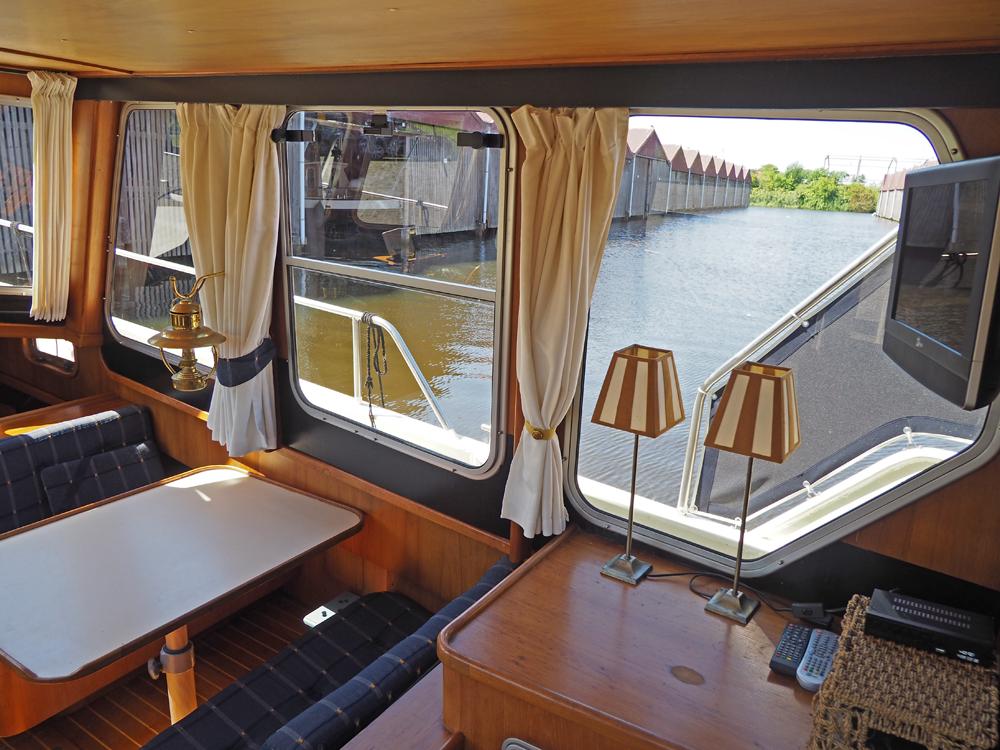 Wheelhouse, Accommodation